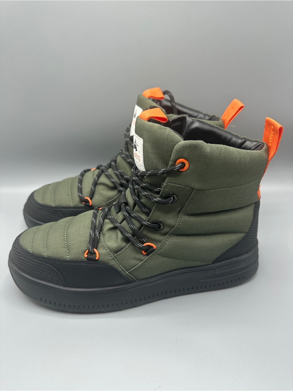 SWIMS Snow Runner Mid Waterproof Insulated Quilted Boots Men’s Sz 9 Olive Black